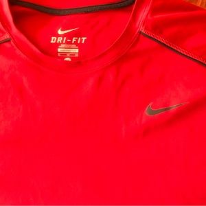 Nike Men’s Dri-Fit Short Sleeve